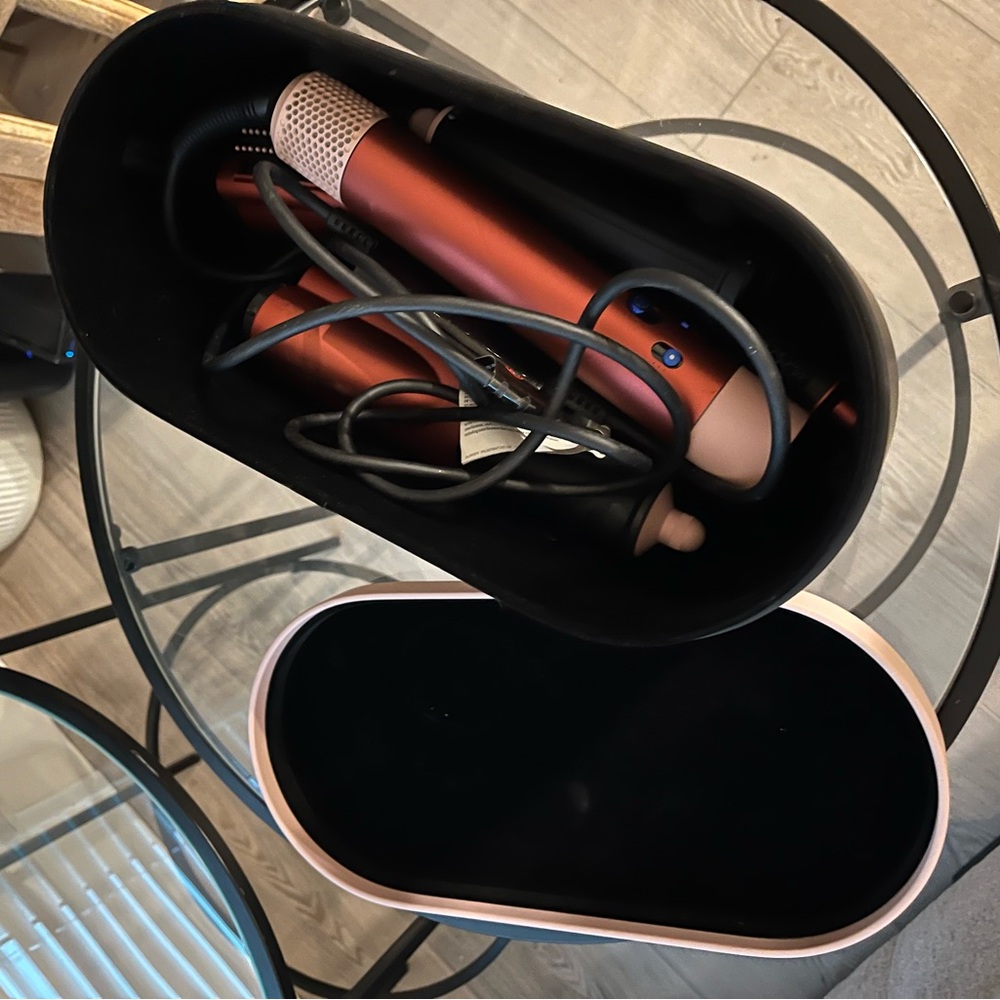 Dyson Air Wrap Styling Tool with Case